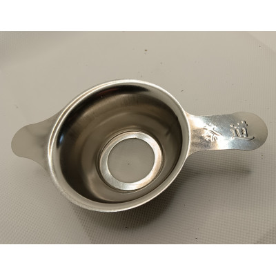 Basic Stainless Steel Strainer with fine filter